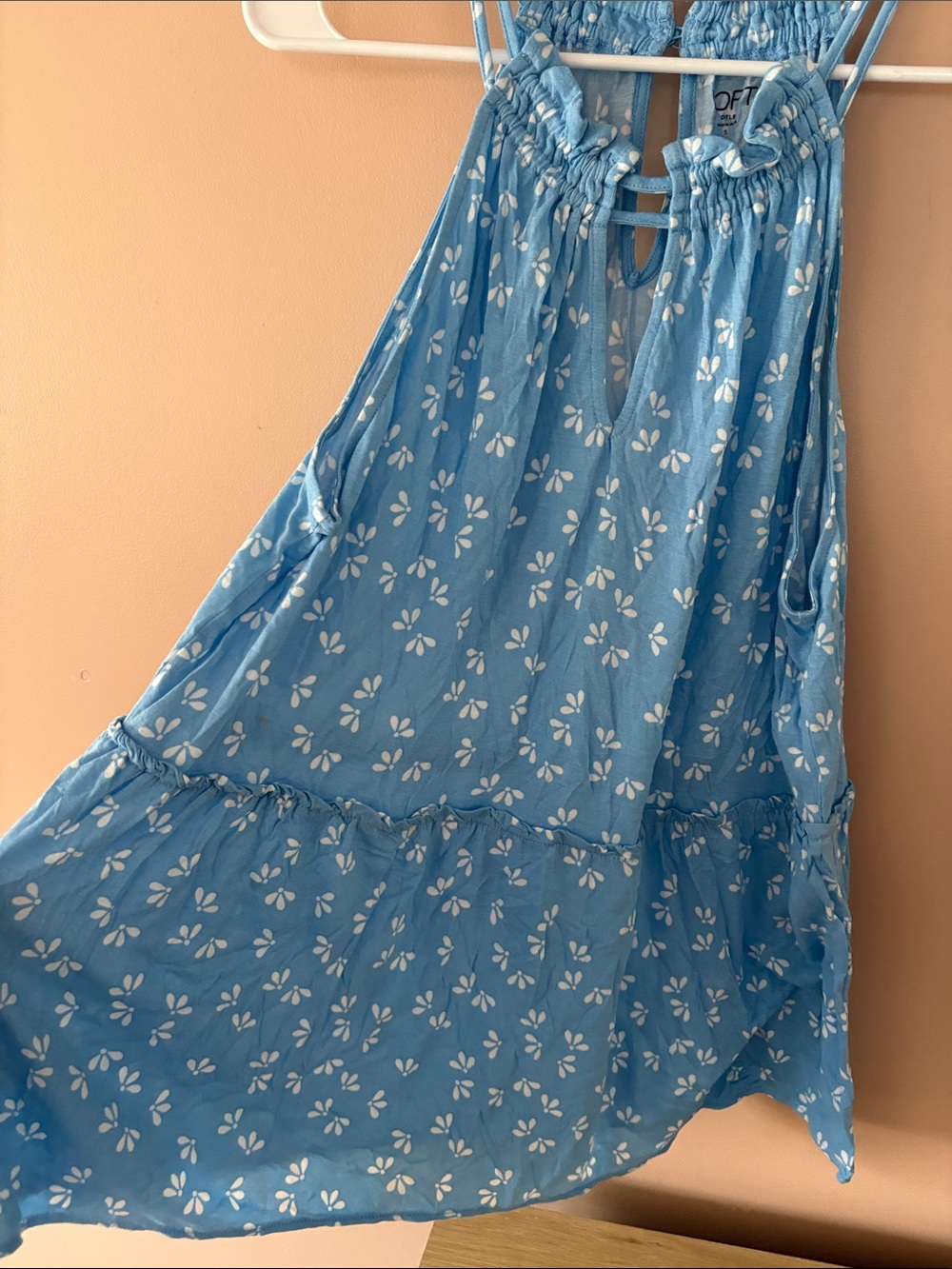 Loft blue floral tank - Picture 3 of 3